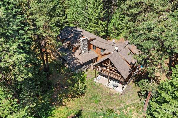 2 Acres of Land with Home for Sale in Cascade, Idaho