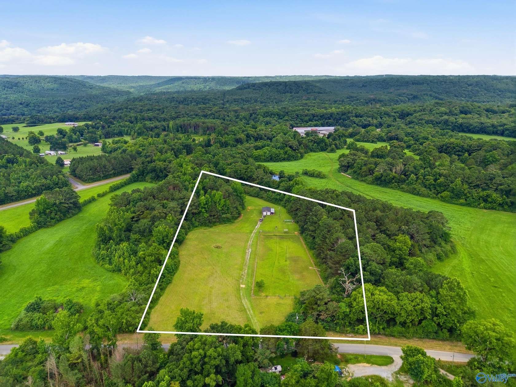 7.5 Acres of Land for Sale in Eva, Alabama
