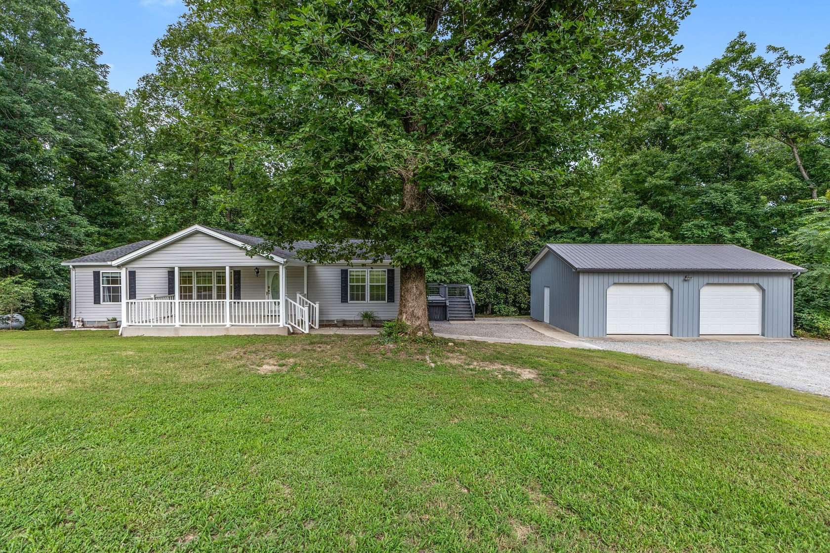 14.5 Acres of Land with Home for Sale in Ashland City, Tennessee