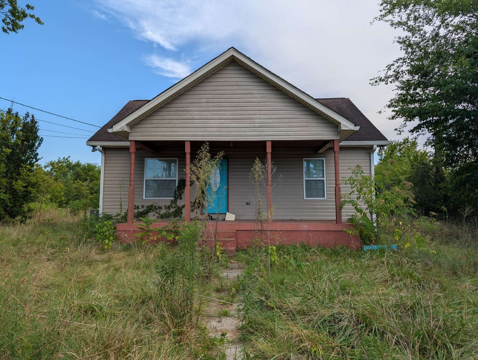 2 Acres of Land with Home for Sale in Lebanon, Tennessee