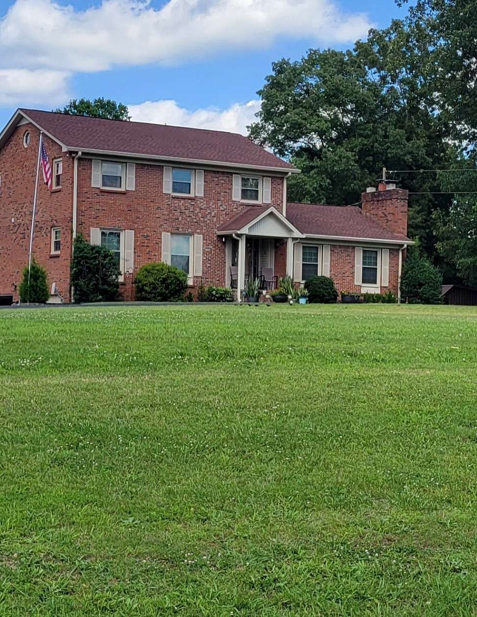 2.34 Acres of Land with Home for Sale in Charlotte, Tennessee