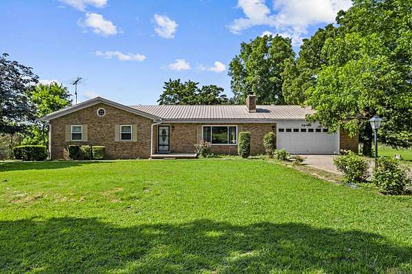 10.8 Acres of Improved Land for Sale in Pangburn, Arkansas