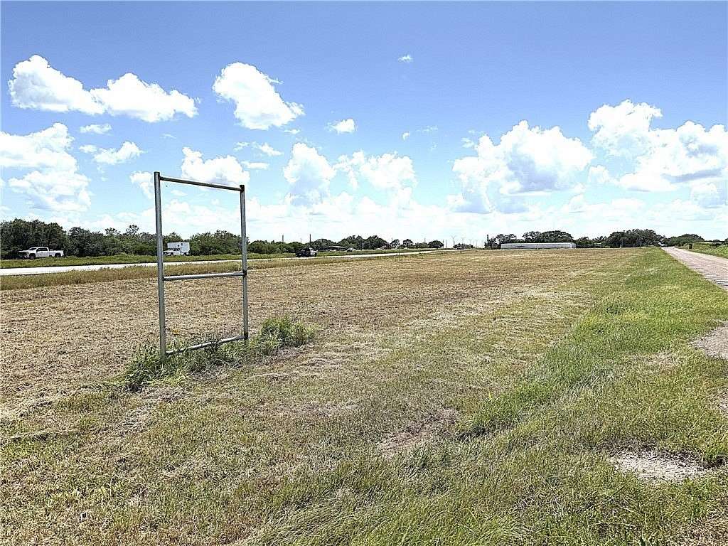 3.46 Acres of Commercial Land for Sale in Goliad, Texas