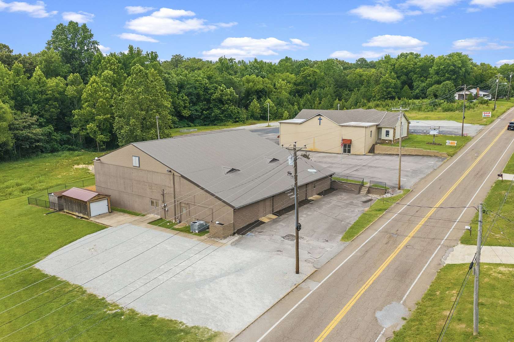 2.49 Acres of Mixed-Use Land for Sale in Lexington, Tennessee