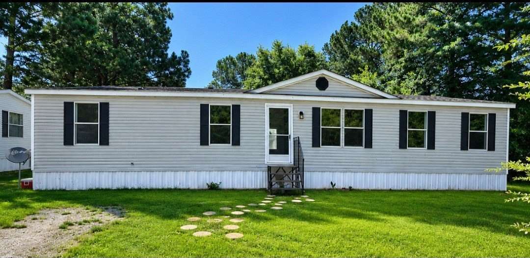 2 Acres of Land with Home for Sale in Coushatta, Louisiana