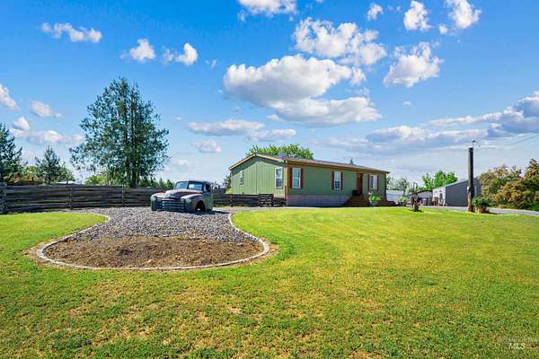 1.56 Acres of Land with Home for Sale in Clarkston, Washington