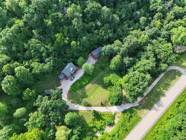 9.3 Acres of Land with Home for Sale in Lansing, Iowa
