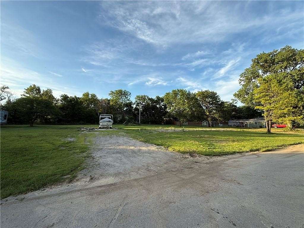 0.48 Acres of Residential Land for Sale in Coffeyville, Kansas