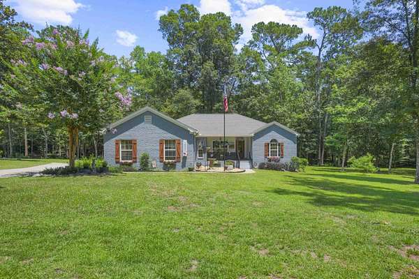 3.34 Acres of Land with Home for Sale in Havana, Florida