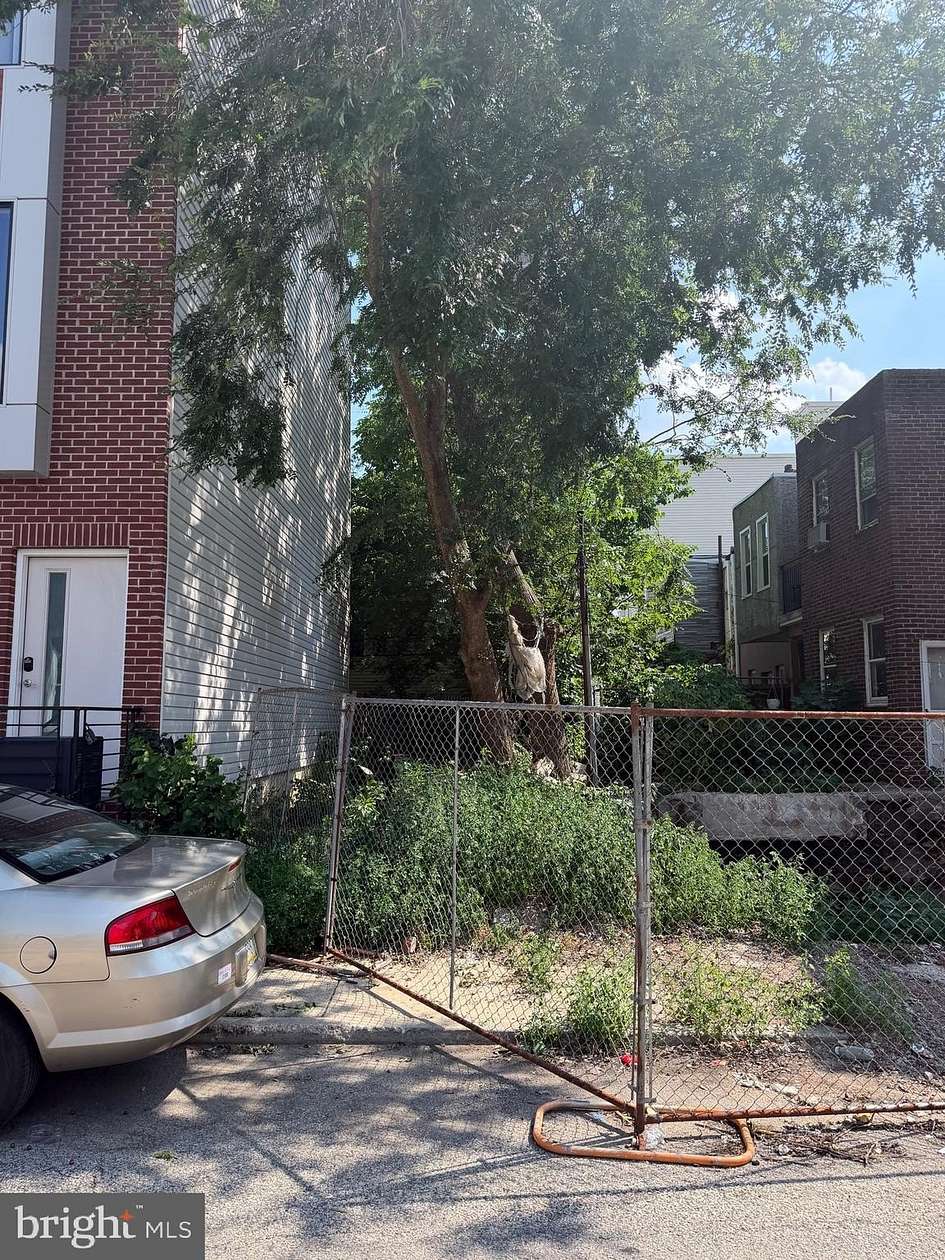 0.02 Acres of Land for Sale in Philadelphia, Pennsylvania