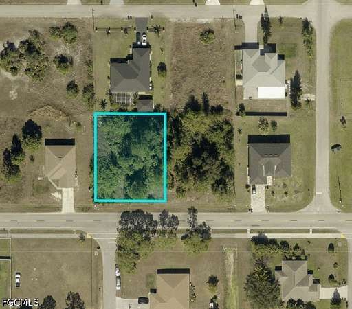 0.29 Acres of Residential Land for Sale in Lehigh Acres, Florida