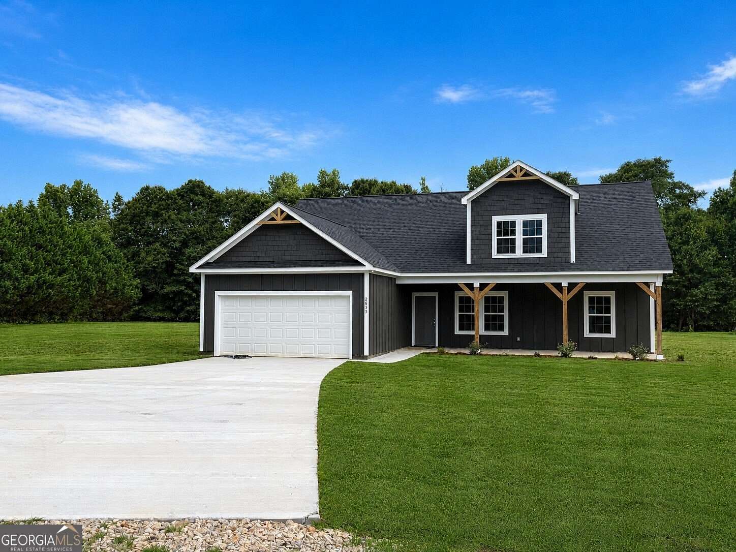 1.5 Acres of Land with Home for Sale in Comer, Georgia