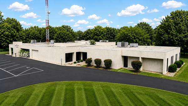 7 Acres of Improved Commercial Land for Sale in Paducah, Kentucky