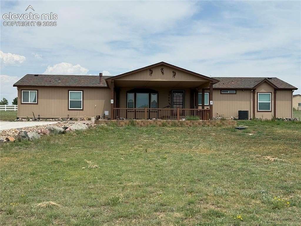 2.53 Acres of Land with Home for Sale in Peyton, Colorado