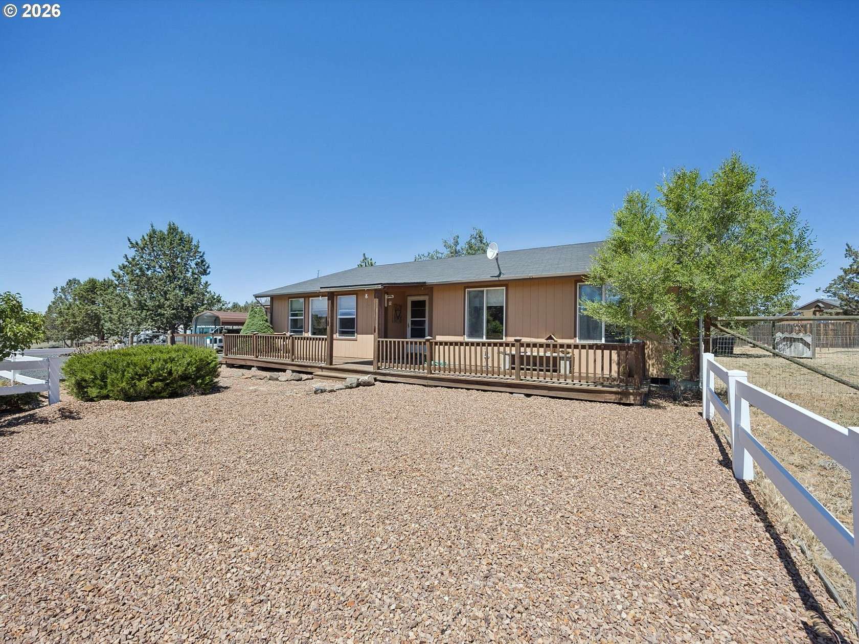 5.75 Acres of Land with Home for Sale in Prineville, Oregon