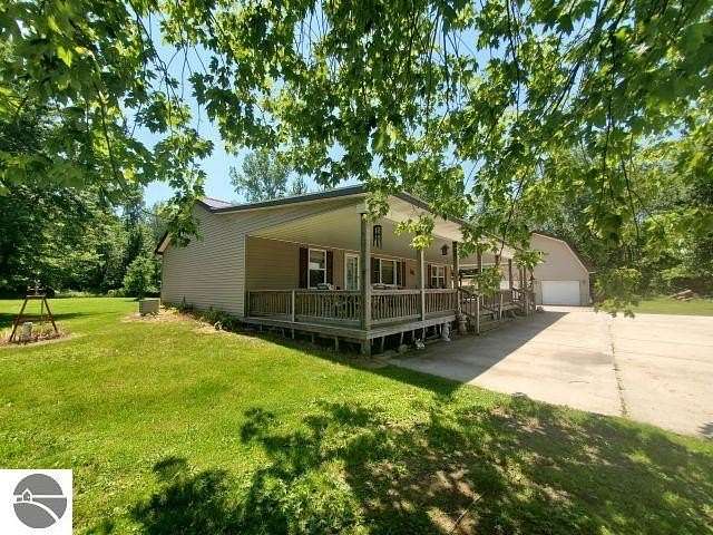 10 Acres of Recreational Land with Home for Sale in Bentley, Michigan