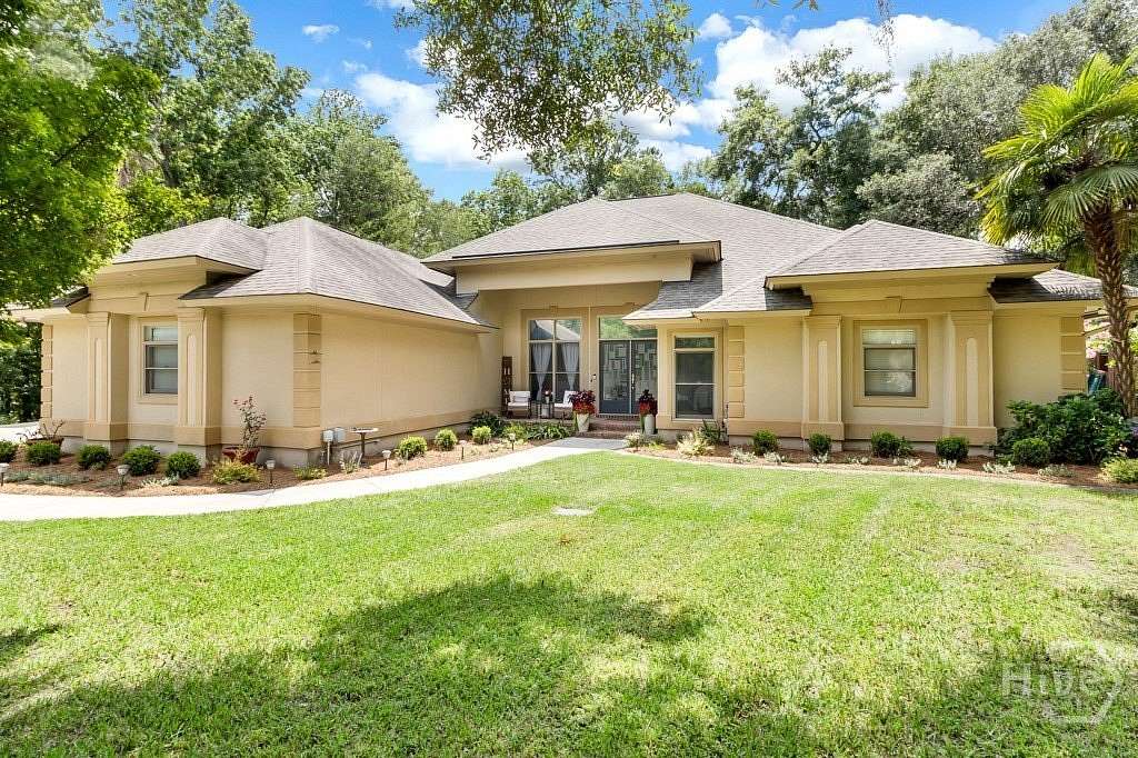 1.57 Acres of Land with Home for Sale in Savannah, Georgia