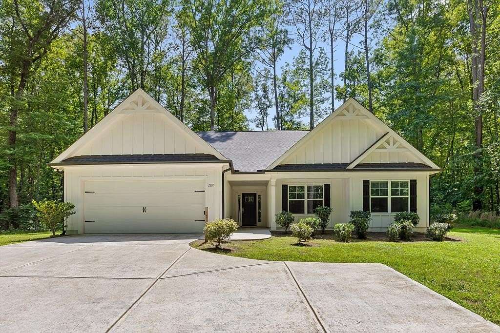 1.5 Acres of Land with Home for Sale in Ellijay, Georgia