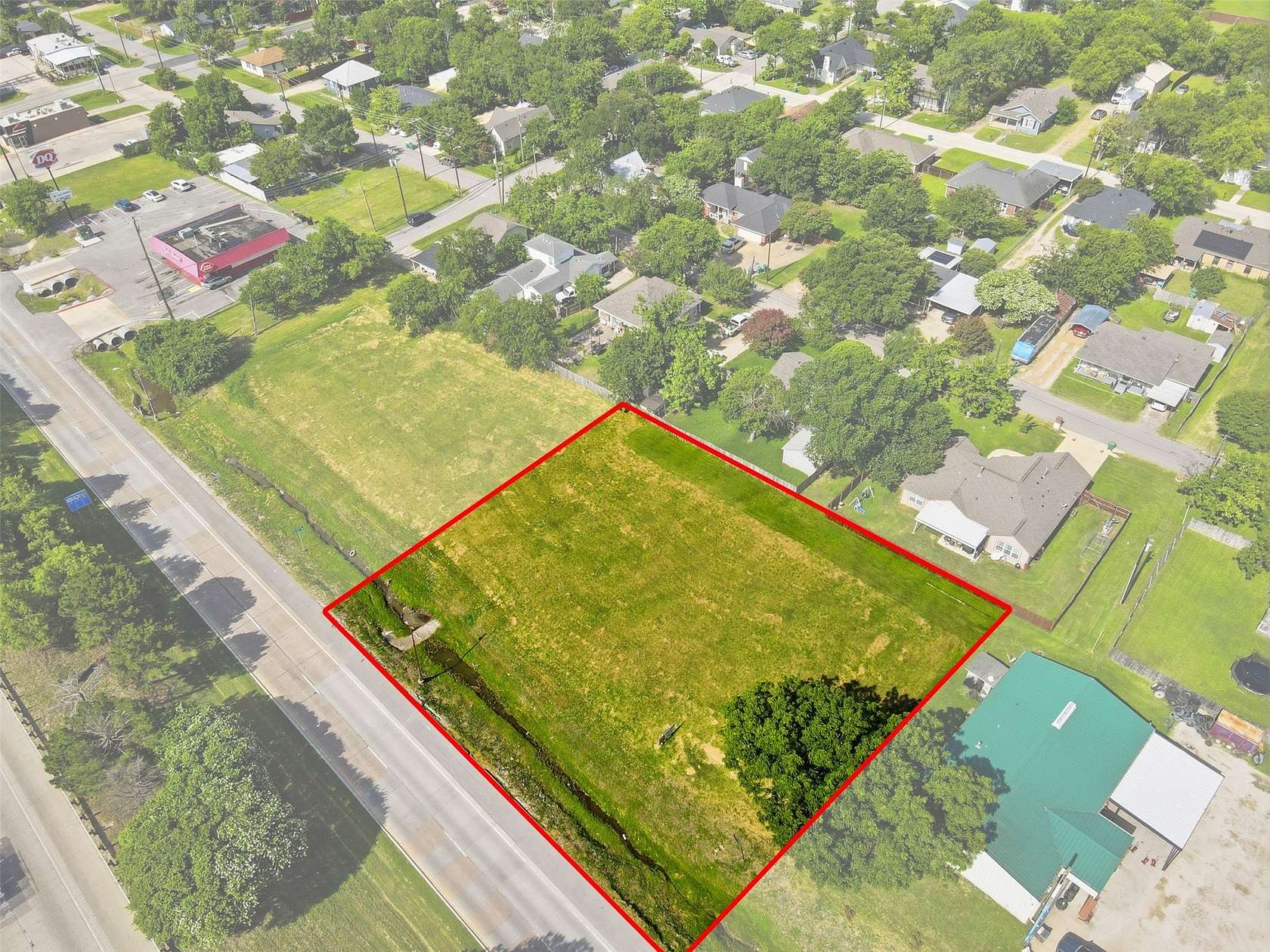 0.45 Acres of Mixed-Use Land for Sale in Ferris, Texas