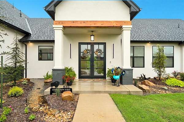 1.9 Acres of Land with Home for Sale in Blanchard, Oklahoma