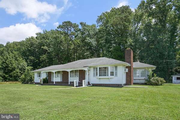 4 Acres of Land with Home for Sale in Greenbackville, Virginia