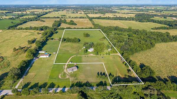 13.2 Acres of Land with Home for Sale in Marionville, Missouri