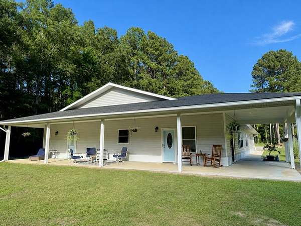 2 Acres of Land with Home for Sale in Manning, South Carolina