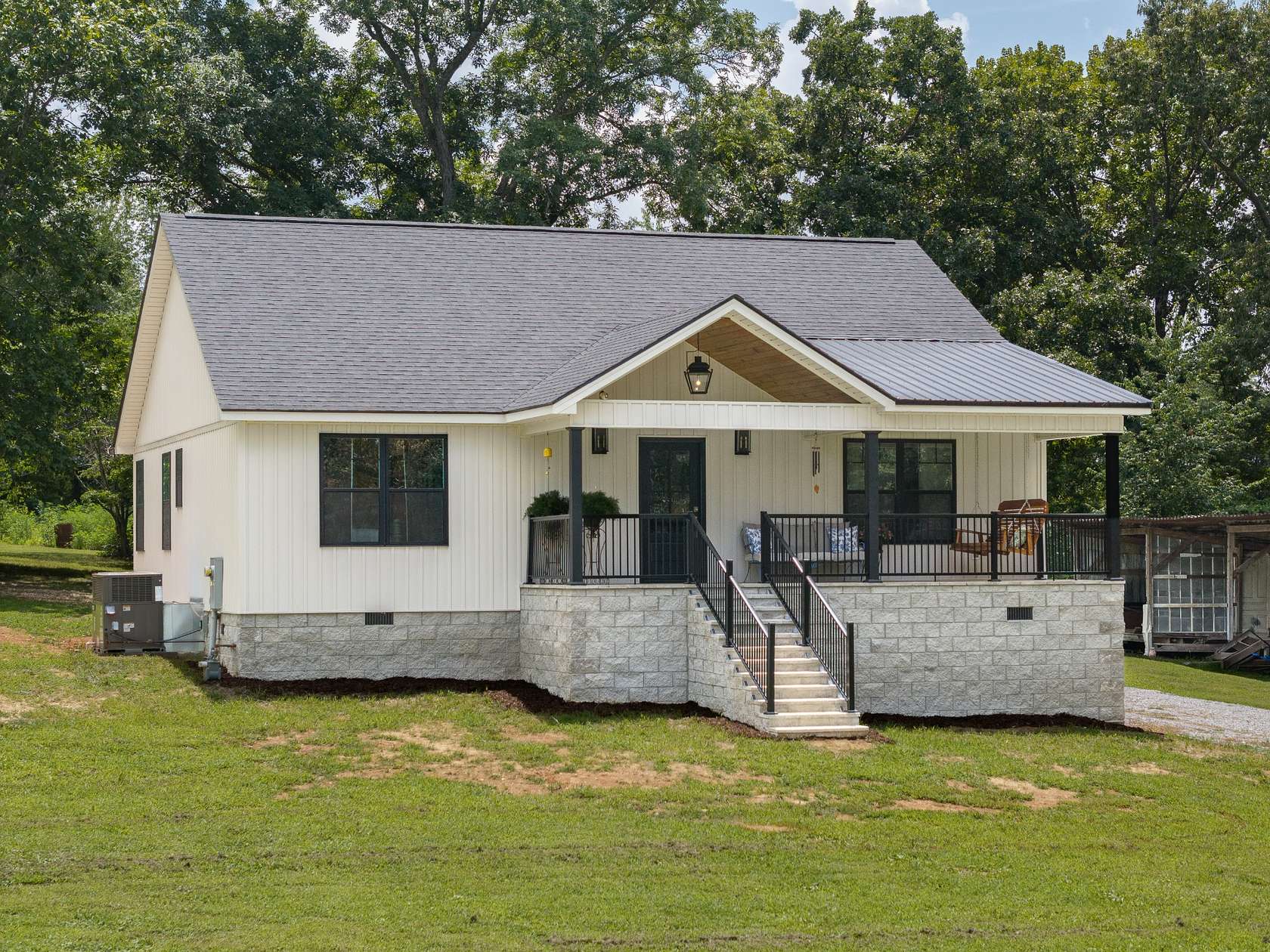 4.4 Acres of Land with Home for Sale in Flintville, Tennessee