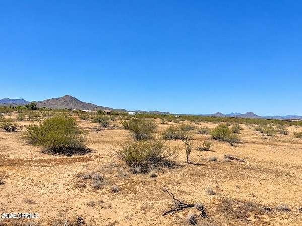 5 Acres of Residential Land for Sale in Wickenburg, Arizona