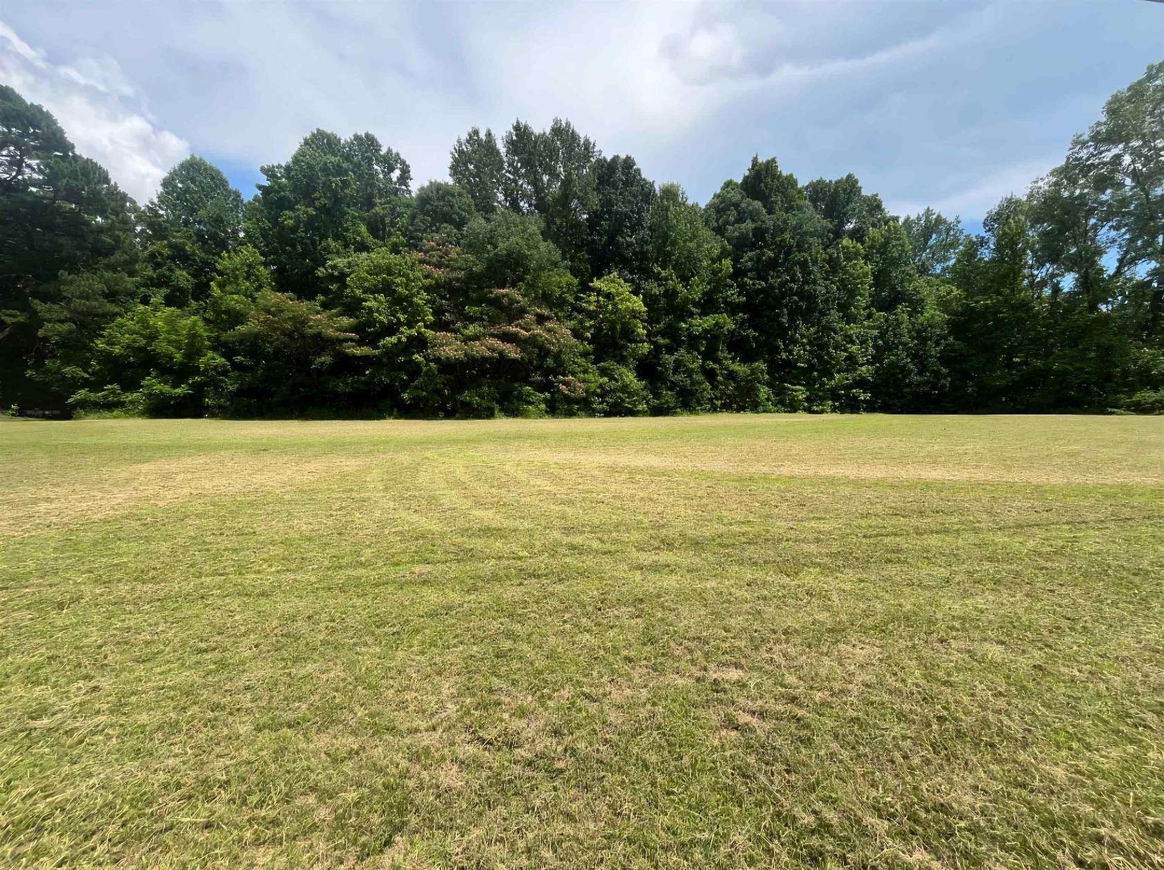 1.36 Acres of Land for Sale in Drummonds, Tennessee