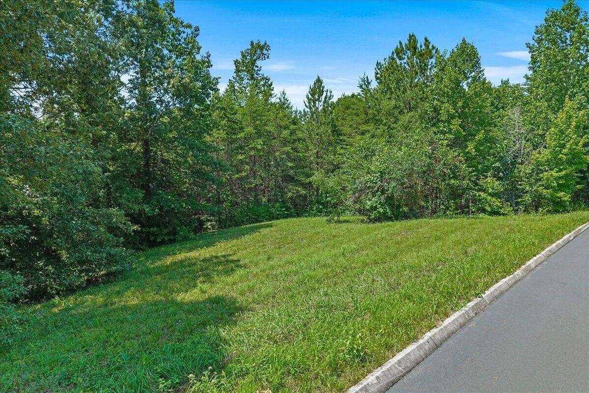 0.92 Acres of Residential Land for Sale in Madisonville, Tennessee