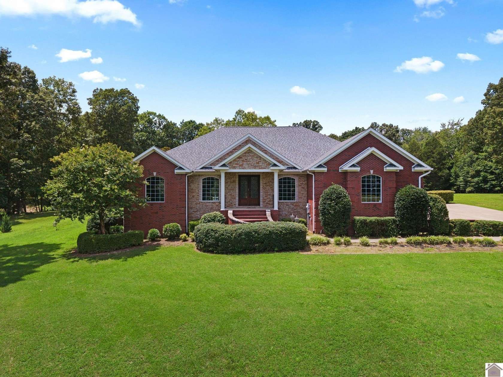 2 Acres of Land with Home for Sale in Benton, Kentucky