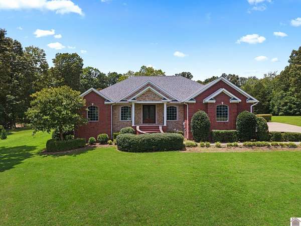 2 Acres of Land with Home for Sale in Benton, Kentucky
