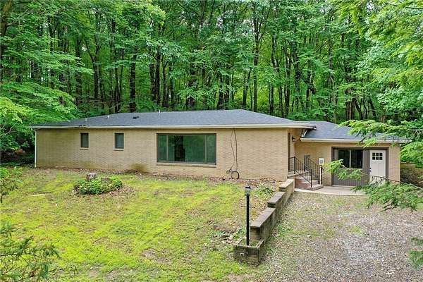 3.84 Acres of Land with Home for Sale in Apollo, Pennsylvania