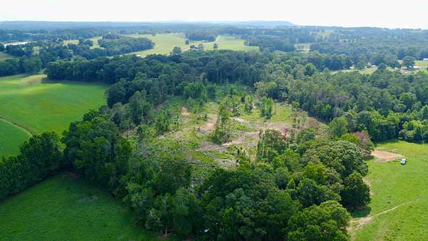 10 Acres of Land for Sale in Ranburne, Alabama