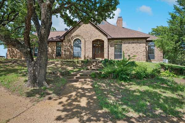 1.73 Acres of Land with Home for Sale in Bartonville, Texas