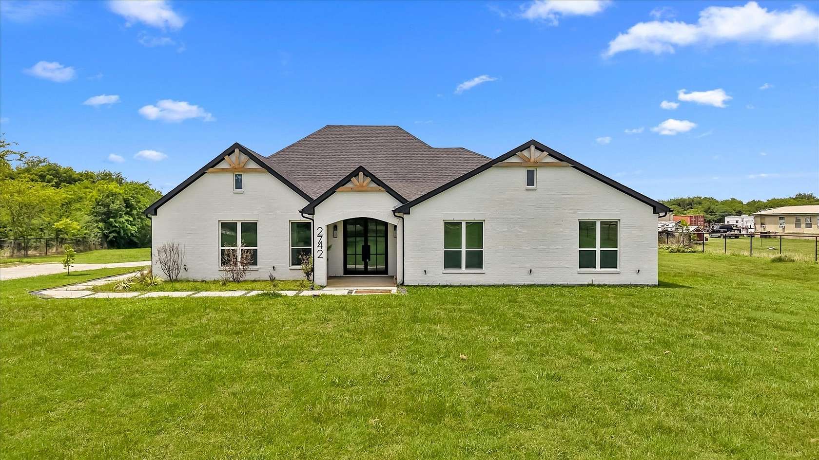 4.19 Acres of Land with Home for Sale in Kaufman, Texas