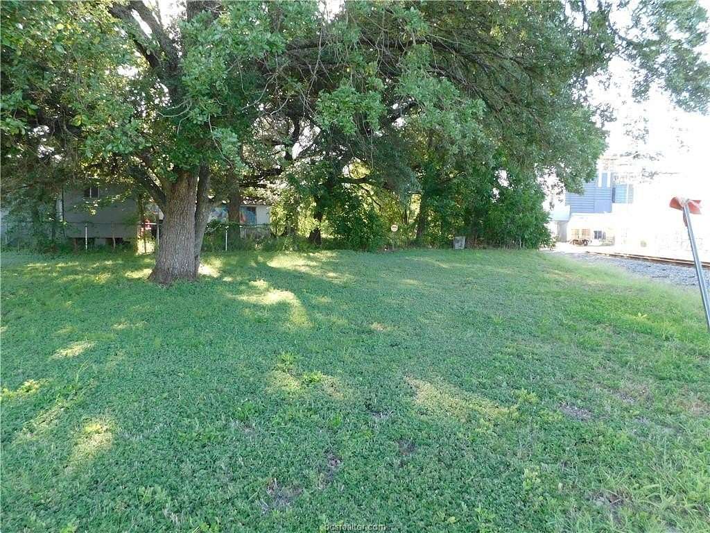 0.13 Acres of Mixed-Use Land for Sale in Bryan, Texas