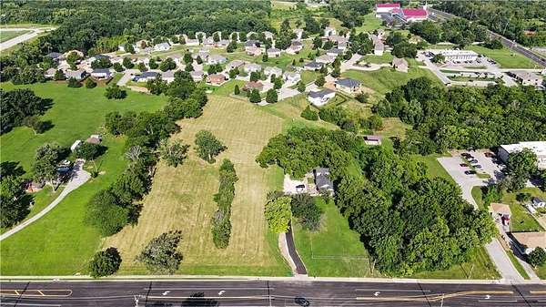 4.69 Acres of Residential Land for Sale in Kansas City, Kansas