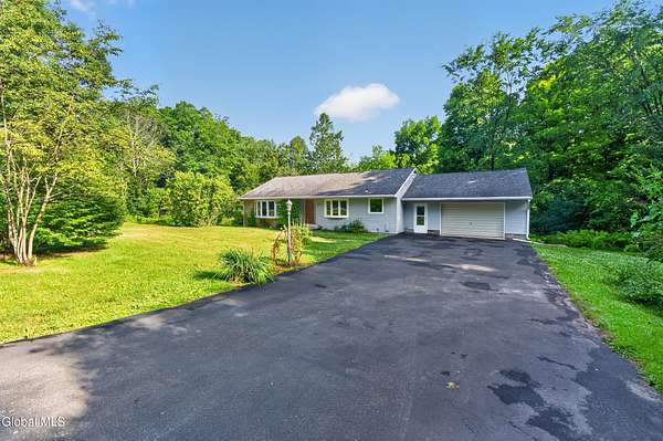 9 Acres of Land with Home for Sale in Duanesburg, New York