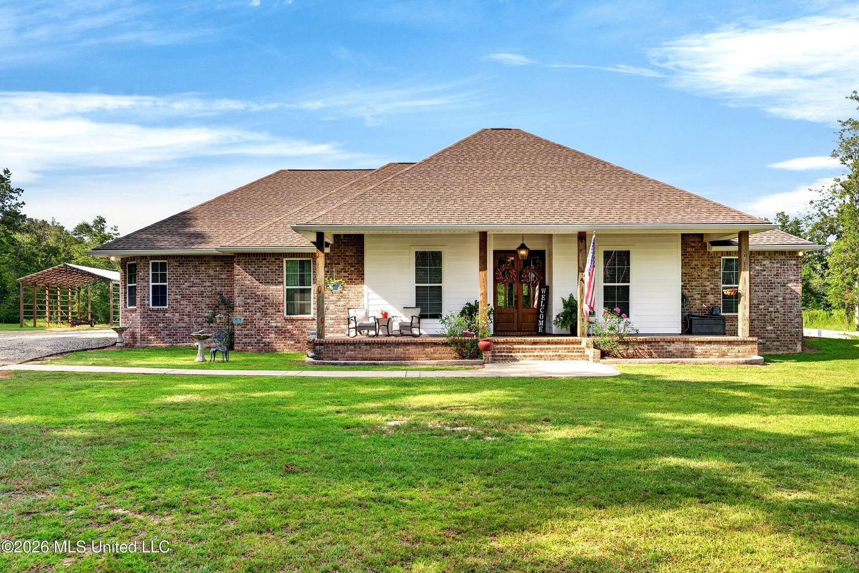 41.4 Acres of Land with Home for Sale in Carriere, Mississippi