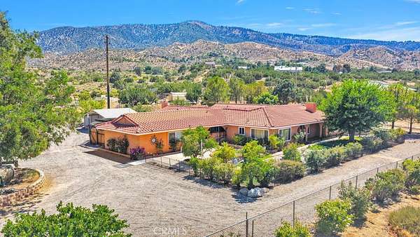 2.42 Acres of Land with Home for Sale in Piñon Hills, California