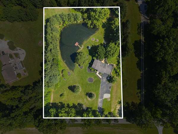 2.3 Acres of Land with Home for Sale in Johnstown, Ohio