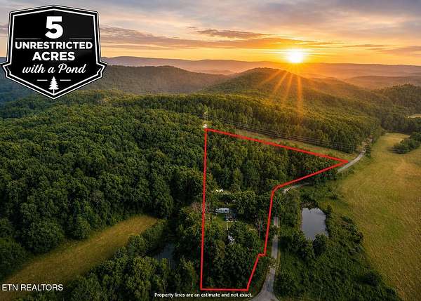 5 Acres of Land with Home for Sale in Oakdale, Tennessee