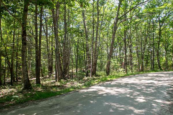 1.7 Acres of Residential Land for Sale in Kennebunkport, Maine