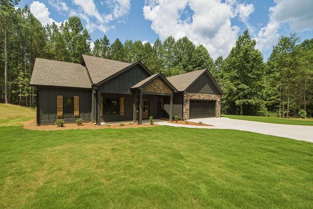 1.5 Acres of Land with Home for Sale in Talking Rock, Georgia