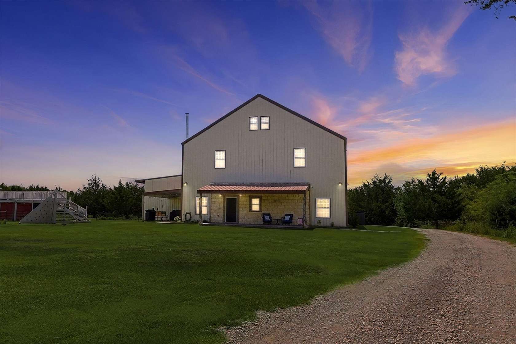 3.49 Acres of Land with Home for Sale in Maypearl, Texas