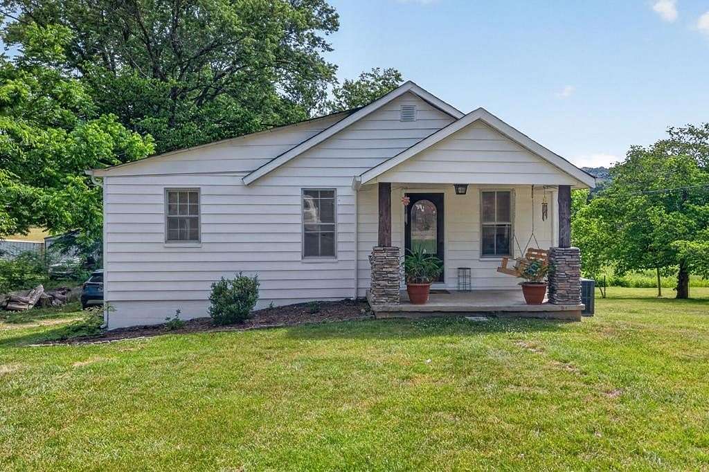 1.5 Acres of Land with Home for Sale in Cookeville, Tennessee