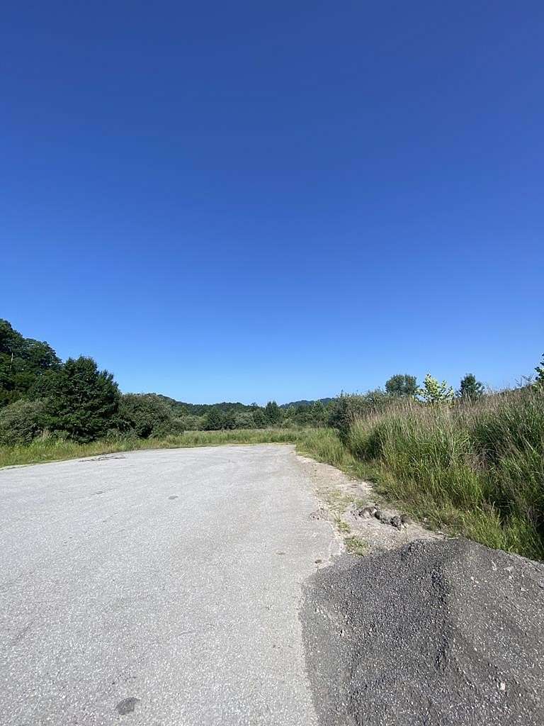 3.26 Acres of Mixed-Use Land for Sale in Pikeville, Kentucky