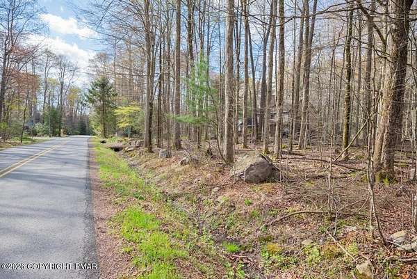 0.55 Acres of Residential Land for Sale in Pocono Pines, Pennsylvania